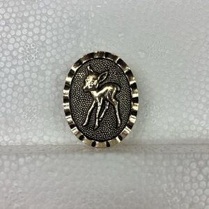 💥 Clearance Sale! Gold-Tone Fawn Scarf Clip